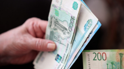 В Казани задержали соучастников мошенников, похитивших у студентки более 13 млн рублей 31/07/2026 &ndash; Новости