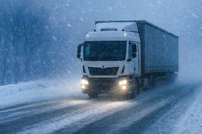 МЧС предупреждает: в Свердловскую область идут сильнейшие снегопады