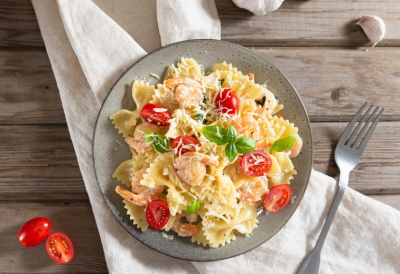Подруги на пороге &mdash; пошаговый рецепт пасты с креветками в сливочном соусе