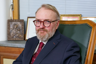 Милонов назвал места, которые Канье Уэст должен посетить в Санкт-Петербурге