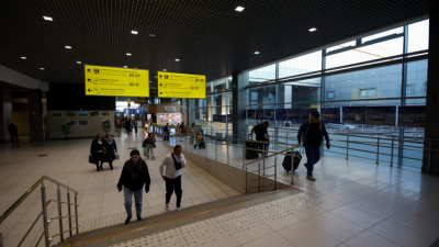 Ждали вылет почти сутки: авиакомпанию наказали за непредоставление отеля пассажирам рейса в РТ 20/04/2026 &ndash; Новости