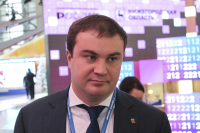 Власти Омской области расширяют меры поддержки участников программы по переселению соотечественников