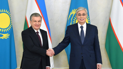 Токаев и Мирзиёев встретятся в Алматы 29 марта