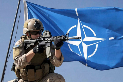 &laquo;&lrm;Это произойдет&raquo;: в ФРГ назвали сроки военного столкновения РФ и НАТО