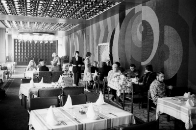 &laquo;Россия&raquo;, &laquo;Москва&raquo;, &laquo;Дружба&raquo; &ndash; какие рестораны работали в Челнах в 70-е (фото)