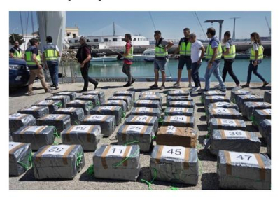 &laquo;Кокаиновые деньги&raquo;: почему 9 из 10 испанских банкнот хранят следы белого порошка