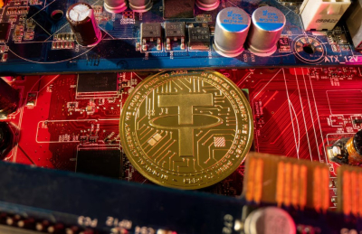 BTC снова в плюсе — крипторынок на пороге роста