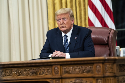 Доллар теряет силу: в КНР раскрыли, кто оплачивает счета за США