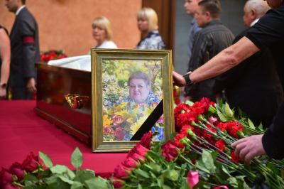 &laquo;Она вкладывала душу, отдавала здоровье&raquo; &ndash; Челны простились с Лидией Золотаревой