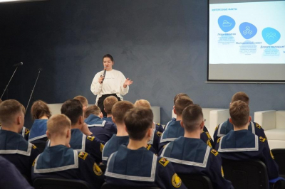 FESCO поддержала карьерный марафон в МГУ им. Невельского