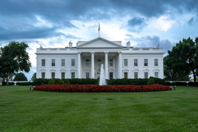 В Иране заявили о попытках США выбраться из &laquo;болота войны&raquo;