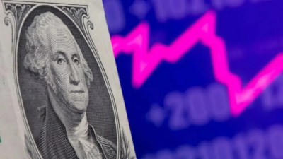 Три дня роста – и снова вниз: что происходит с фондовым рынком?