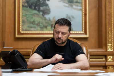 Мирошник сравнил Зеленского с&nbsp;английской королевой