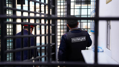 Полицейских, подозреваемых в пытках, отпустили под залог в Улытау